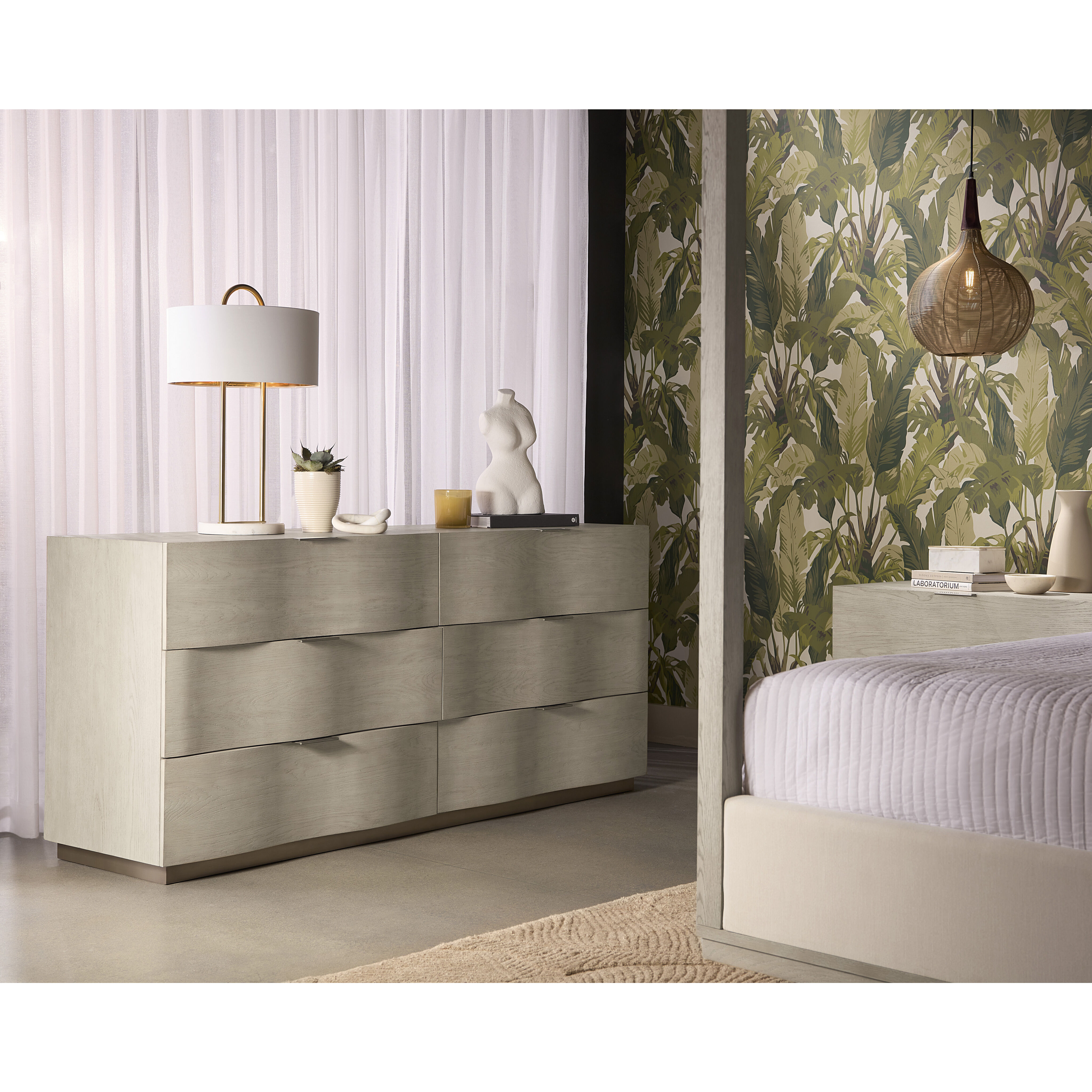 Hoyos Light Wash / Warm Brass Dresser